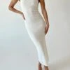 Princess Polly Edin Maxi Dress White -Polly Store 0 modelinfo Chiara us2 0942c336 05d9 4a22 8e3d f5ec693f8e66