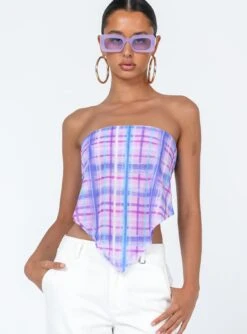 Polly Store -Polly Store 1 modelinfo bella us2 ed8d0d9a a892 4b28 8ae2 09f73e79ad8f