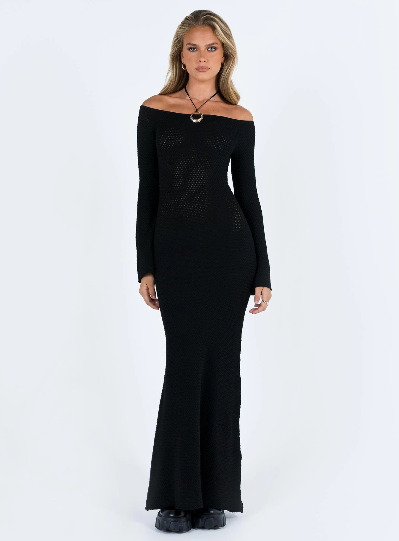 Devyn Off The Shoulder Maxi Dress Black 4 Devyn Off The Shoulder Maxi Dress Black - Image 2