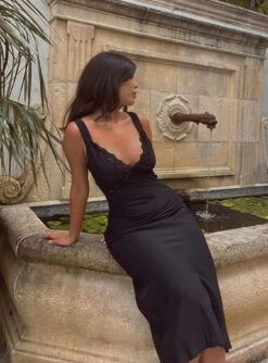 Princess Polly Hannelle Maxi Dress Black