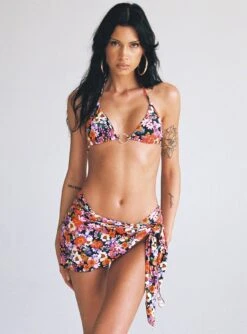 Paradise Sarong Black Floral