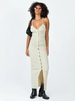 Casa Maxi Dress Cream -Polly Store 2 modelinfo Cindy us4 c0a2a87a 04d5 466d 910a c92d7e07ddb5