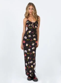 Princess Polly Brailey Maxi Dress Black Multi -Polly Store 2 modelinfo Kiana us2 c19afae0 ad2e 4fc7 95d3 492c68df3ee1