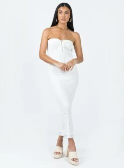 Princess Polly Mollen Maxi Dress White -Polly Store 2 modelinfo christy us2 e139aed9 3b11 4256 ac7d 6ee7d6f62bf2
