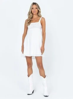 Princess Polly Laci Mini Dress Off White -Polly Store 2 modelinfo nathalia us2 849c6263 64af 4693 a7d6 82589f2428de
