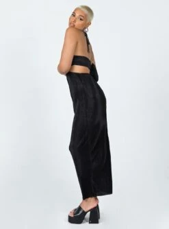 Princess Polly Liam Maxi Dress Black -Polly Store 3 modelinfo Sarah us4 f5aa956e f68f 4a8a 826e f2249beb7b79