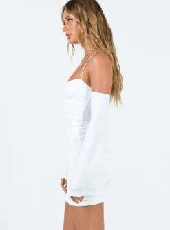 Princess Polly Morwick Mini Dress White -Polly Store 3 modelinfo Saskia us2 645d54f5 5de2 46b3 8818 9abfc120e4c5