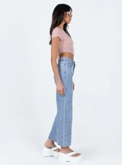 Princess Polly Denver Denim Jeans Mid Wash -Polly Store 3 modelinfo josephine us2 5adf2233 40a6 4d54 85f4 b8ca638ecd15