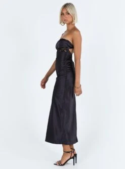Bellwood Strapless Maxi Dress Black -Polly Store 3 modelinfo kauri us2 58cb328b 39cf 47f3 9968 10cc3a0a2824