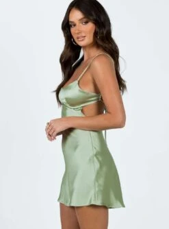 Princess Polly Clemence Mini Dress Sage -Polly Store 3 modelinfo nat us2 07aebc46 b780 4792 95bc ba4a8e341f8b