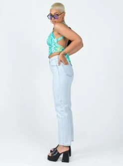 Princess Polly Cedar Straight Leg Denim Jeans -Polly Store 3 modelinfo sarah us4 ee5a6fd6 dcc0 401e 8c2c adaed888f430