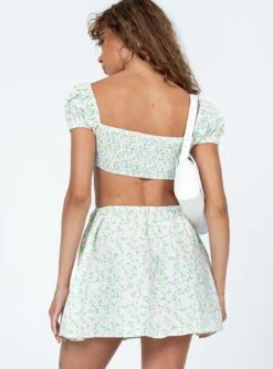 Princess Polly Asmaa Mini Dress Yellow -Polly Store 4 modelinfo Alyssa us4 87962283 c0be 46e1 8e67 576e4955f564