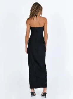 Princess Polly Kesy Bow Tie Maxi Dress Black -Polly Store 4 modelinfo Mirte us2 468b0719 8c1c 44fd 85c4 e8a7990059c9