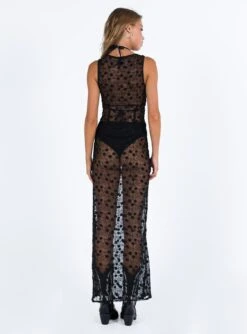 Princess Polly Britton Lace Maxi Dress Black -Polly Store 4 modelinfo Mirte us2 544d9ce0 473c 4d06 a105 0fdbd6ca4589