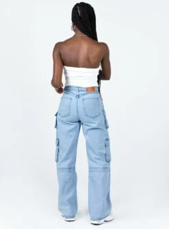 Princess Polly Darla Cargo Denim Jeans Light Wash Denim 11 Princess Polly Darla Cargo Denim Jeans Light Wash Denim -Polly Store 4 modelinfo cynthia us4 a0ae2c50 1a10 4e71 96bf 43f800d5c348