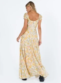 Princess Polly Masuda Maxi Dress Yellow Floral -Polly Store 4 modelinfo grace us2 df42f123 5c8d 49b3 9469 11a2b77d325d