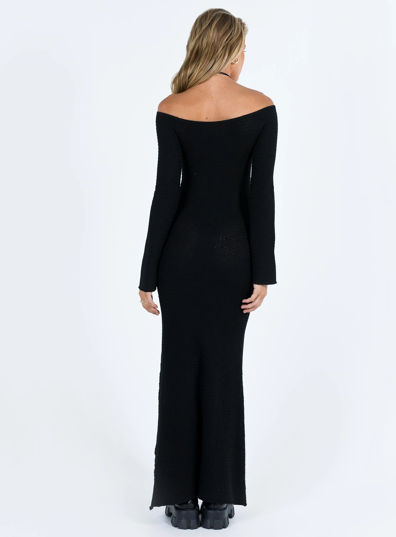 Devyn Off The Shoulder Maxi Dress Black 7 Devyn Off The Shoulder Maxi Dress Black - Image 5