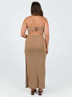 Princess Polly Ashington Maxi Dress Brown -Polly Store 4 modelinfo mikayla us8 7ed97d81 f6b2 4777 9264 cf617b28acc5