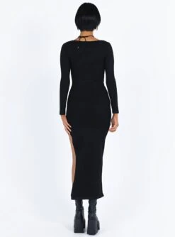 Marple Cut Out Maxi Dress Black -Polly Store 4 modelinfo millicent us2 1e36d22f b13a 496e ba03 9125226ed762