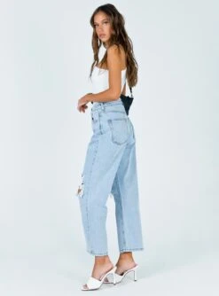 Princess Polly Oxford Mom Jeans Mid Wash Denim -Polly Store 4 5fa901e4 5cbe 446d b930 50bb3a7271a4