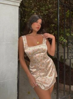 Princess Polly Berlin Satin Mini Dress White -Polly Store loydicarrion Berlin Satin Mini Dress White US4